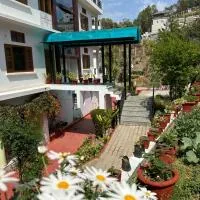 Uttaranchal Homestay, хотел в Pithorāgarh