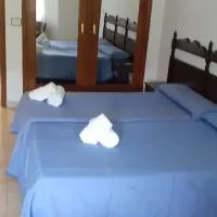 Hostal Entrimeña 2, hotel sa Entrimo