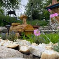 Casa Bunicilor Traditionala – hotel w mieście Budeni