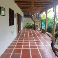 Cabaña Buenos Aires، فندق في بالومينو