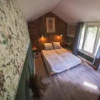 Kārkliņi Tiny House & private campsite، فندق في سيسيس