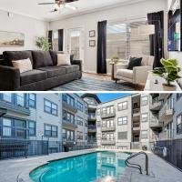 Modern Dual Rentals Near Lady Bird Lake and Downtown, מלון ב-Central Austin, אוסטין