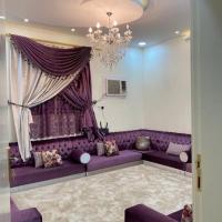 شقة 4 غرف للايجار اليومي عوايل فقط, хотел близо до Летище Al Baha - ABT, Ash Shuqra