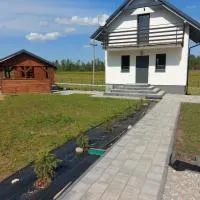 Nowa Śluza Szóstka, hotel i Lipusz