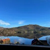 Cozy cabin with a view โรงแรมในKvamseter