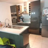 Nice appartement with 4 beds, hotell i Deurne i Antwerpen