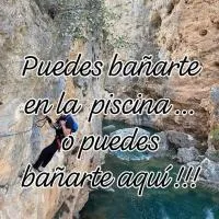 Aventura & Relax Cabañas Peña la Higuera โรงแรมในบีญัลบา เด ลาเซียร์รา