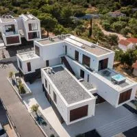 Žakan Rentals, hotel a Betina