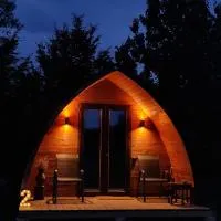 Căsuțe în mijlocul naturii - Wild Camp Avrig, hotelli kohteessa Avrig
