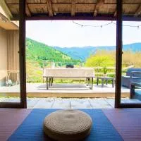 一棟貸し宿Kanata Riverview House，Kawanehon的飯店