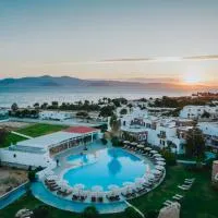 Aegean Palace, hotel di Plaka