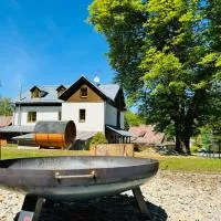 Na sjezdovce, hotelli kohteessa Sedloňov