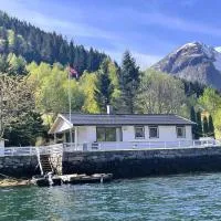 Der Fjordtraum in Balestrand direkt am Wasser, hotelli kohteessa Balestrand
