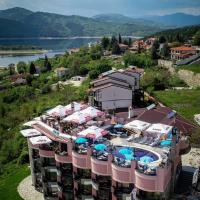 MOBI DICK Family Hotel, viešbutis mieste Glavatartsi