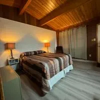 Ace Crown Motel, hotel in Medicine Hat