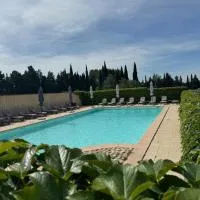 Hotel Terriciaë aux portes de Maussane les Alpilles, hotel en Mouriès