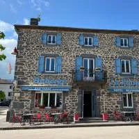 Auberge de la Planèze، فندق في Talizat