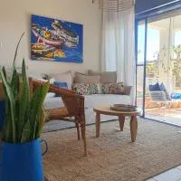 The Turquoise Suite on the Sea Trail, Atlit, готель у місті Atlit