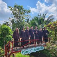 Family Tiny Garden Homestay – hotel w mieście Bến Lức