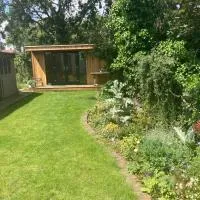 Gladstone Avenue Twickenham – hotel w mieście Twickenham