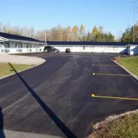 Robyn's Motel, hotelli kohteessa Peterborough