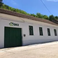 Sasca 362 Ap2, hotel sa Vîrîţi