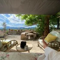 Maison familiale, coeur de ville & nature，克雷斯的飯店