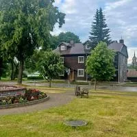 Salako svečių namai, hotel em Salakas