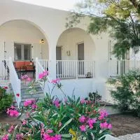 Rita's Beachfront House, готель у місті Кампос Парос
