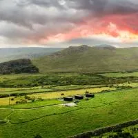Viesnīca OAKWOOD GLAMPING Mourne Mountains pilsētā Moyad