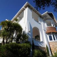 Abbey Manor Luxury Guesthouse, hotelli Cape Townissa alueella Oranjezicht