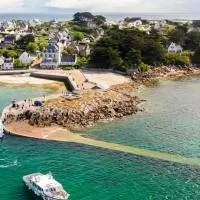 Ostal Île de Batz - Auberge de jeunesse, hotell i Île de Batz