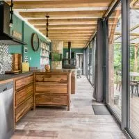 Gîte L'écurie avec spa privatif, hótel í Valognes