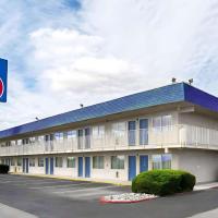 Motel 6-Holbrook, AZ、ホールブルックのホテル