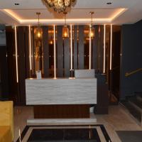 Saroja Suites – hotel w pobliżu miejsca Kalaburagi Airport - GBI w mieście Kalaburagi