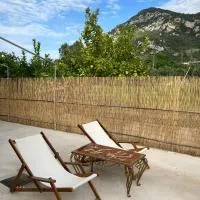 Kamena Home Apartment in Kamena Vourla, hotel v destinaci Kamena Vourla