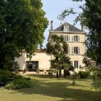 Viesnīca LE DOMAINE DE FERRAT pilsētā Mirambo