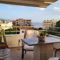 Vivere Terrace Seaside Kalamata, hotel en Faraí