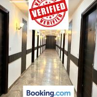 JB Residency !! Top Rated & Most Awarded Property in Tricity !!, hotel di Chandīgarh