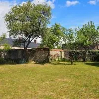 Maison de campagne proche châteaux, Blois, Loire à vélo، فندق في Chailles
