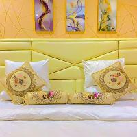 Hogis Luxury Suites, hotel v mestu Calabar
