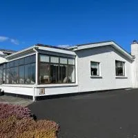 Studio apartment near Shannon Airport, ξενοδοχείο σε Shannon
