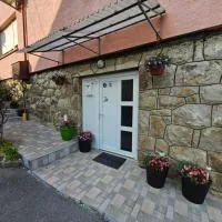 Studio apartman Big Lili, hotell i Popovača