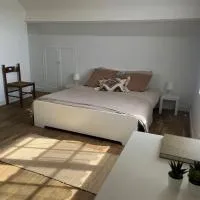 Grande Maison Briarde, Hotel in Presles-en-Brie