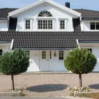 Spectacular nature experience at Norway's southern point!, hotelli kohteessa Svenevik