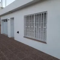 Alojamiento BRAGADO，布拉加多的飯店
