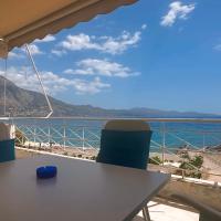 Blue Pier, готель у місті Каламата