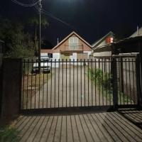 Hermosa casa central en Chillán, hotel poblíž Letiště General Bernardo O'Higgins - YAI, Chillán