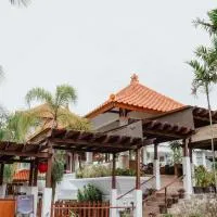 Tidar Hotel & Cottages Malang، فندق في مالانغ