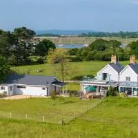 Moo Cottage, מלון בExbury